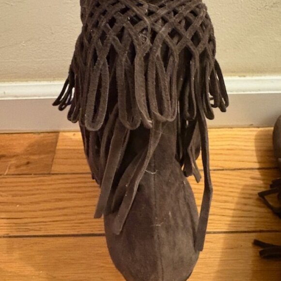 Dior Brown Suede Fringe Booties, Size 39.5, Damaged Right Heel - Picture 5 of 11